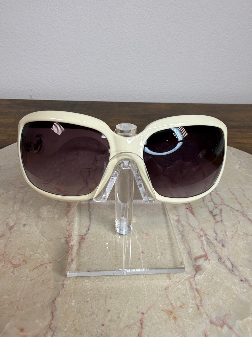 Women's Oversized Cream Sunglasses